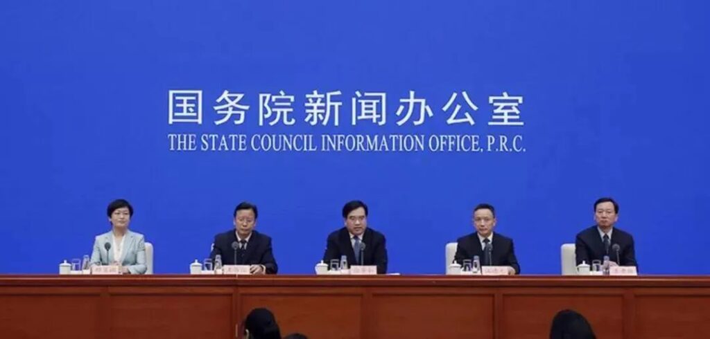 筑牢医疗器械质量安全防线 ——访国家药监局医疗器械监督管理司 司长王者雄￼